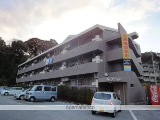 アシェル【2階】の外観