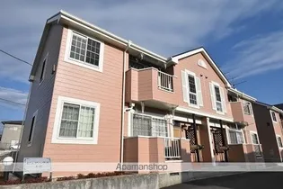 ピュアハウスA【2階】の外観