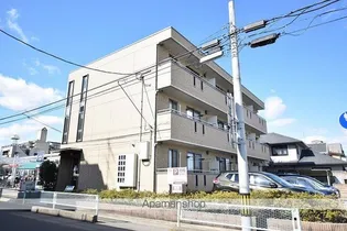 センプリーチェ【3階】の外観