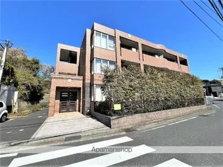 ロイヤル中央【3階】の外観