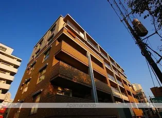 エンシェント山荘通り【2階】の外観