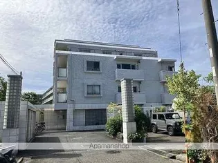 アークプラザ等々力緑地【1階】の外観