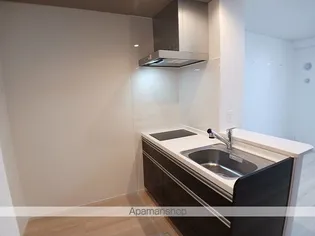 フルール ド ヴィオレット【1階】のキッチン