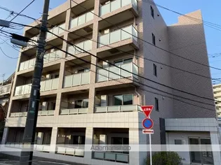 ルミナス・フルール【5階】の外観