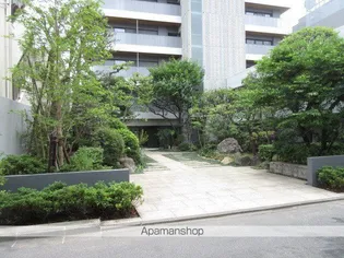 シャトレ信濃町【8階】の外観