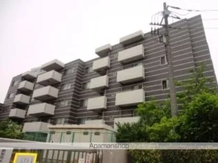 カスタリア三宿【1階】の外観