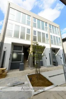 サリースマイル参番館【1階】の外観