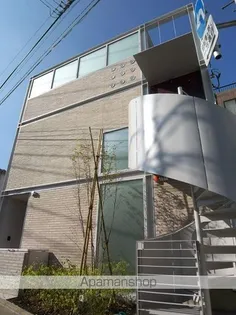 東京都世田谷区羽根木2丁目【マンション】の外観