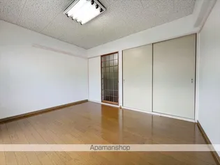 サンリバー南方 B棟【2階】の内装