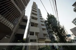 プレール代々木公園弐番館【5階】の外観
