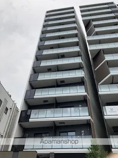 東京都新宿区市谷田町2丁目【マンション】の外観