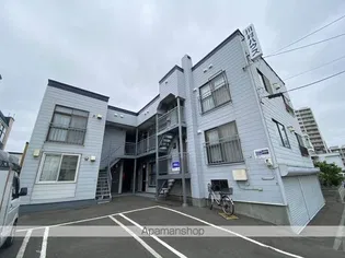 川村ハウスの画像