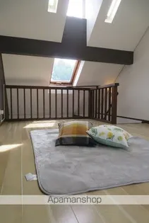 カナディアンハウス川平【1階】の居間