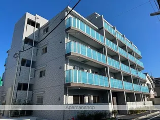 アーバンパーク六町【1階】の外観