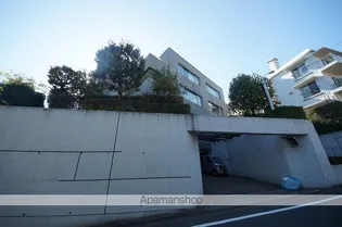 大山パークヒルズ【2階】の外観