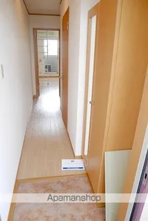 ドゥ・エスポアール【2階】の玄関