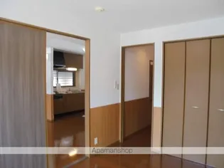 メゾン・テルシャトー B棟【1階】の内装