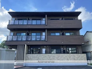 エザンス川北【2階】の外観