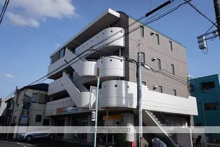 ロイヤルハウス喜多山【2階】の外観