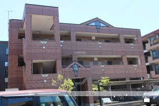 グリーンパレス【3階】の外観