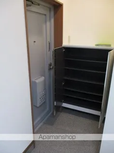 第2萩原ビル【2階】の玄関