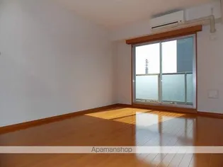 プレステージ立川【4階】の居間