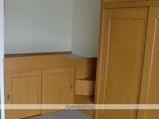 レオパレス樹木【201号室】の居間