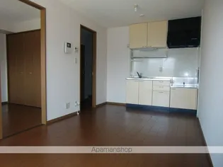 サニーハウス上今井B【201号室号室】の居間