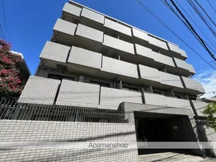ルーブル新宿西落合伍番館【1階】の外観