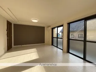 グランビュー本田町【1階】の居間