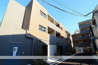 東京都渋谷区千駄ヶ谷5丁目【マンション】の外観