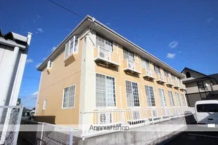 ホワイトキャッスル南小泉12番館の画像