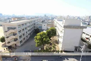 ペアハウス多田【1階】の周辺