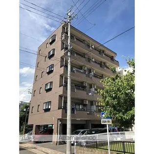 マ・メゾン千種公園【3階】の外観