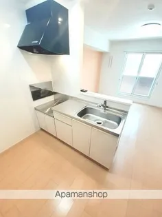 PINE BREEZE壱番館【2階】のキッチン