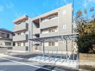 エンテスカリオン【1階】の外観