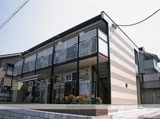 レオパレスT H藤棚【1階】の外観