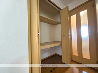 ル・ソレイユ【1階】の内装