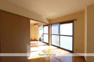 フォンテーヌ竹島【2階】の内装