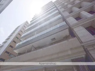 R-COURT泉【2階】の外観