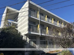 レオパレス小茂根【2階】の外観