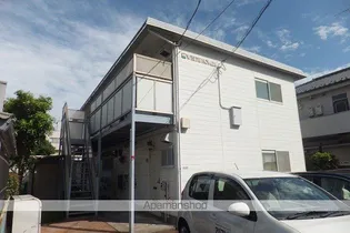 ホワイトホームズ【1階】の外観