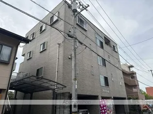 アヴニール【3階】の外観