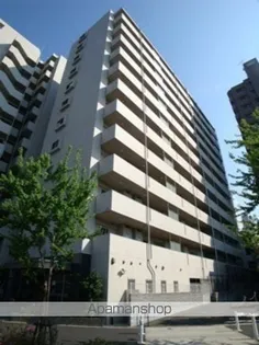 東京都新宿区西新宿8丁目【マンション】の外観