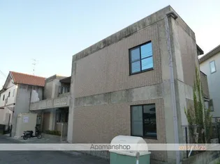 滋賀県栗東市川辺【マンション】の外観