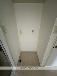 クレスト小林C棟【1階】の内装