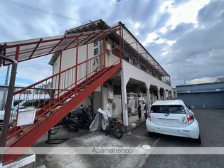 吉田ハイツの画像