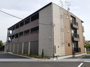 ヒルサイドⅢ【2階】の外観