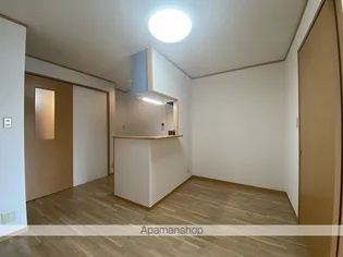 サウスキャッスル【1階】の居間