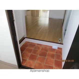 東名ハイツ【3階】の玄関